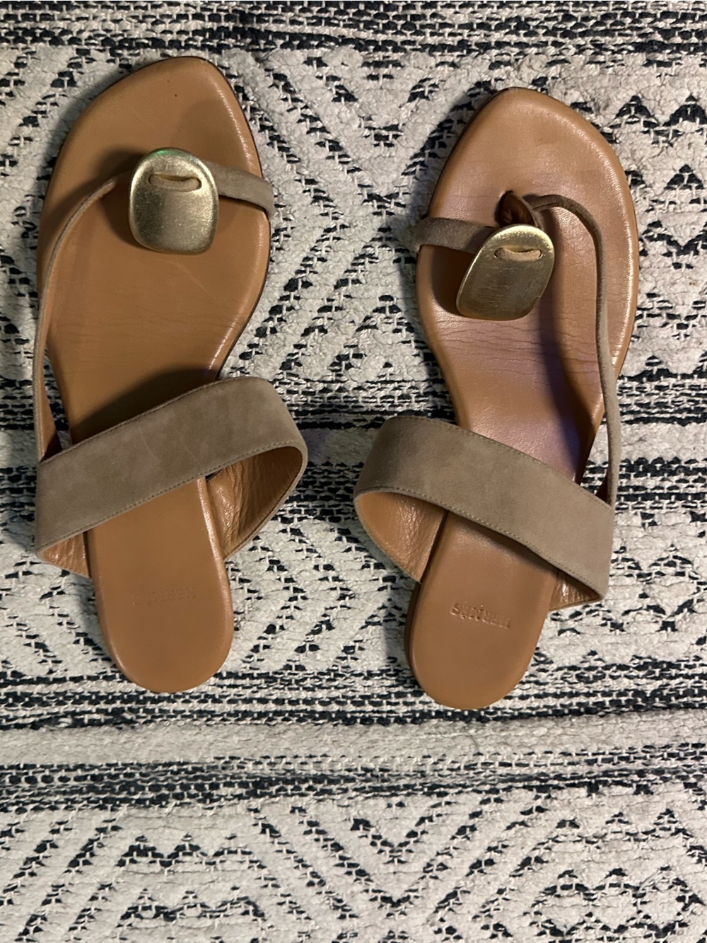 Gorgeous 100% Authentic Hermes leather suede slip on sandals Size 38